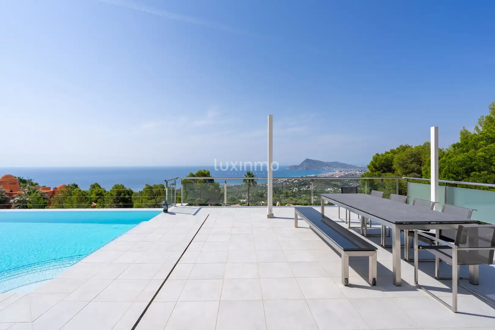 Außenansicht von Haus oder Chalet zum Verkauf in Altea mit Klimaanlage, Heizung und Terrasse
