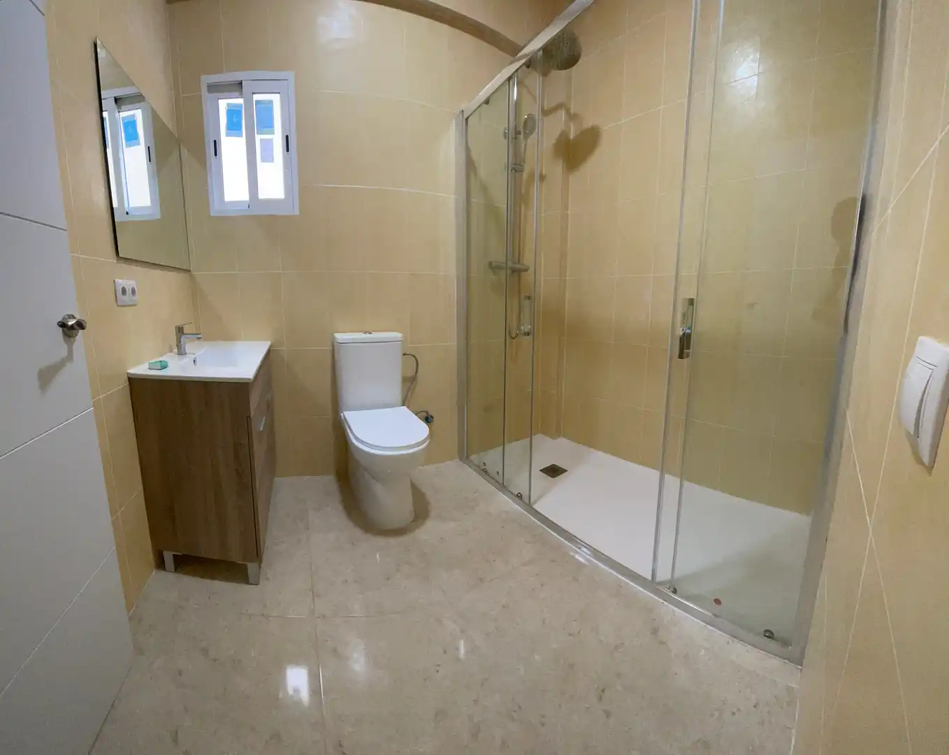 Flat for rent in Avenida de la Industria, 38, Centro