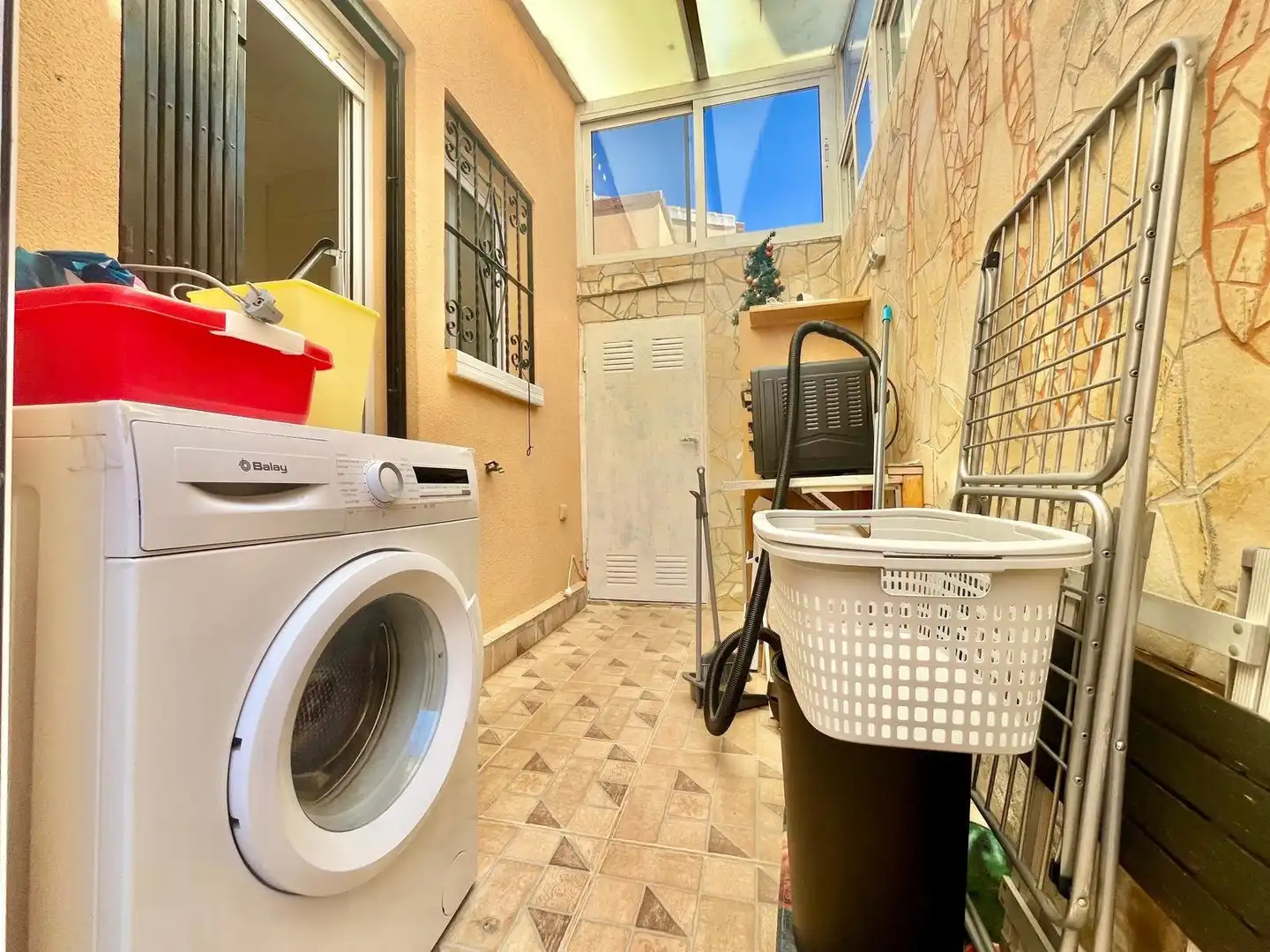 Terrassa de Casa o xalet en venda en Orihuela amb Calefacció, Piscina i Moblat