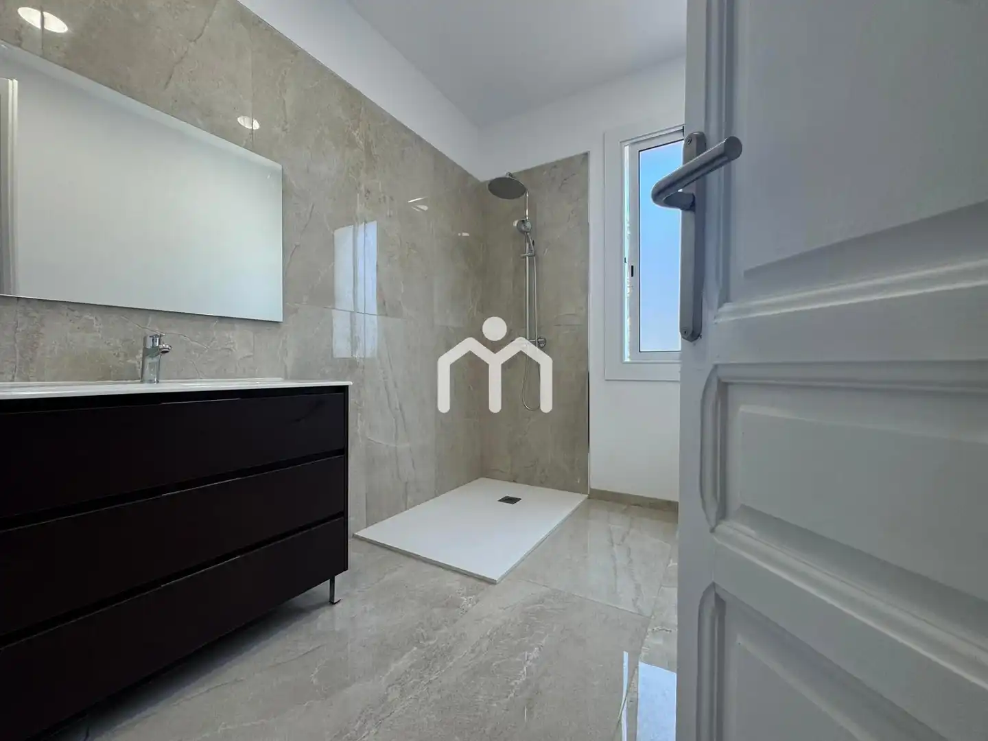 Detached homes for sale in Centre