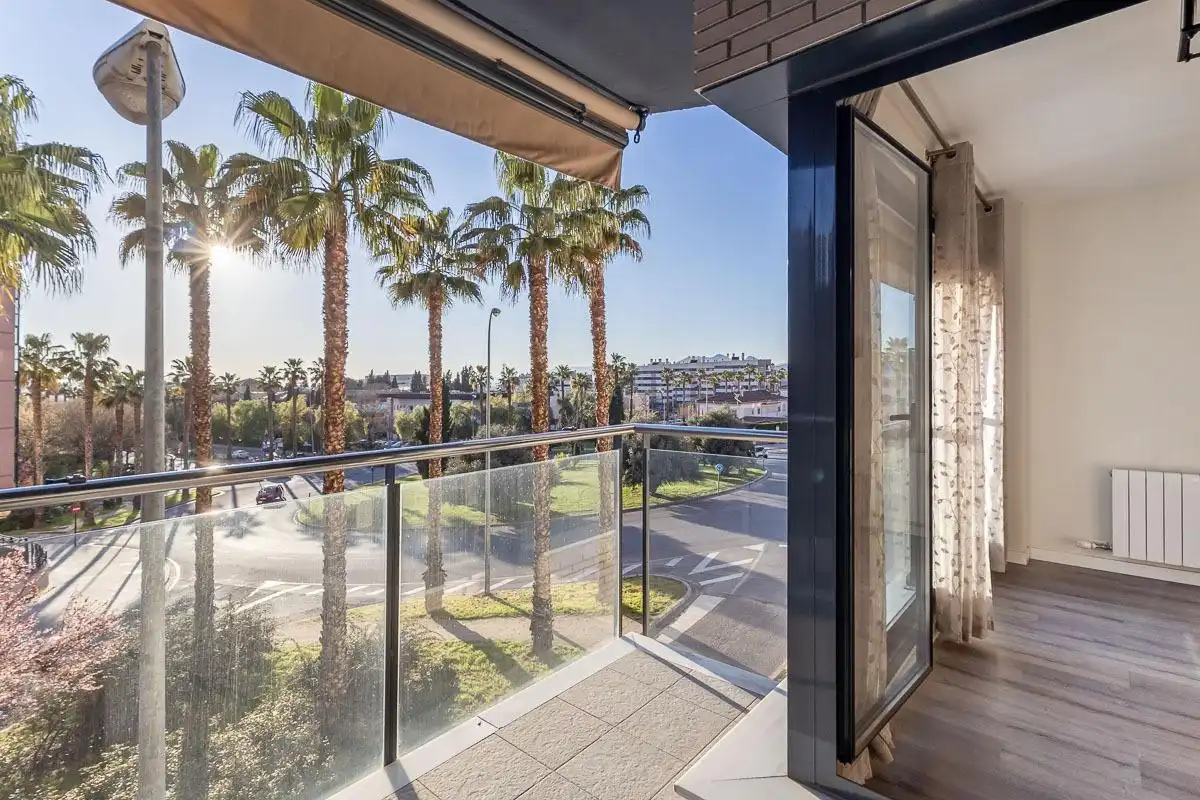 Balcony of Flat for sale in Granada  with Heating, Terrace and Storage room
