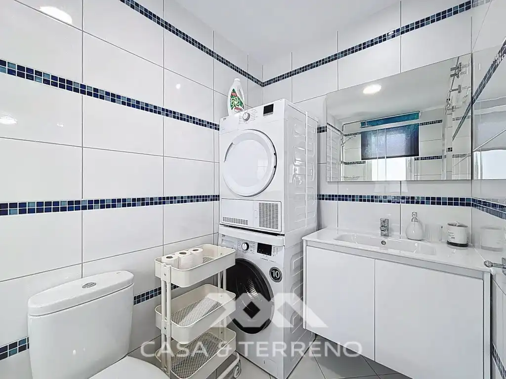 Badezimmer von Geschaftsraum zum Verkauf in Vélez-Málaga mit Klimaanlage