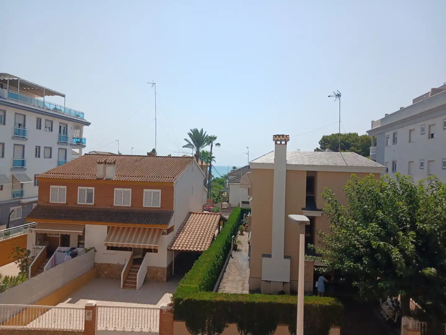 Außenansicht von Wohnungen zum Verkauf in Moncofa mit Heizung, Terrasse und Möbliert