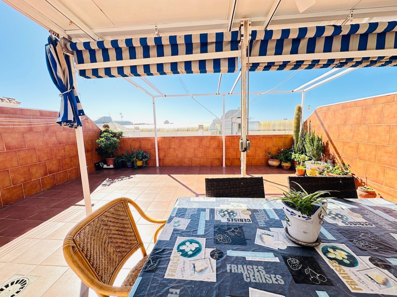 Terrasse von Dachboden zum Verkauf in Torrox mit Klimaanlage und Gemeinschaftspool