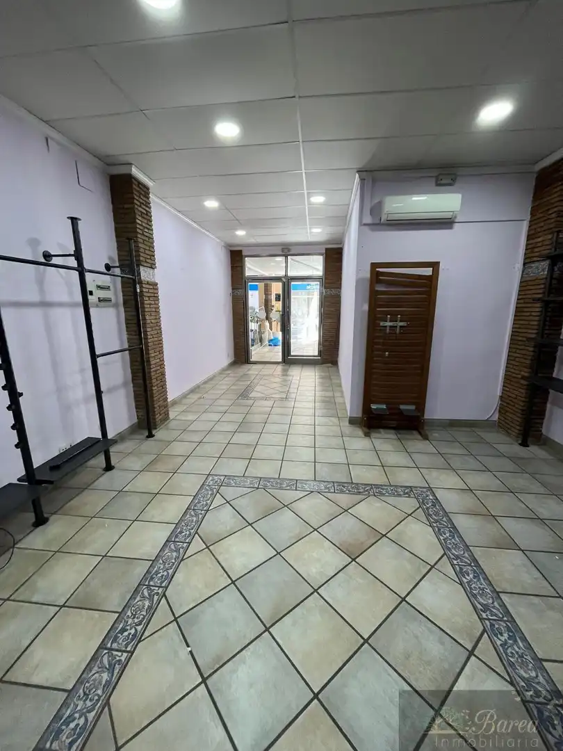 Local comercial en venda a Rute