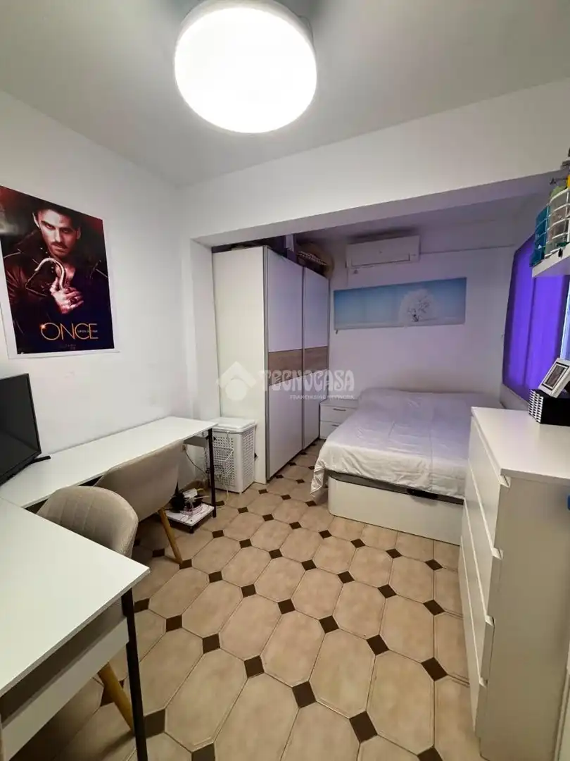 Schlafzimmer von Wohnung zum Verkauf in Alcalá de Guadaira mit Klimaanlage und Möbliert