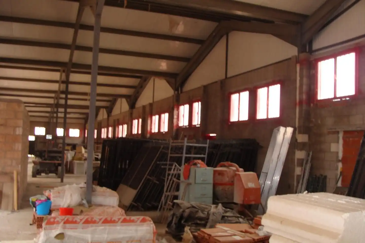 Nave industrial en venta en Barajas de Melo