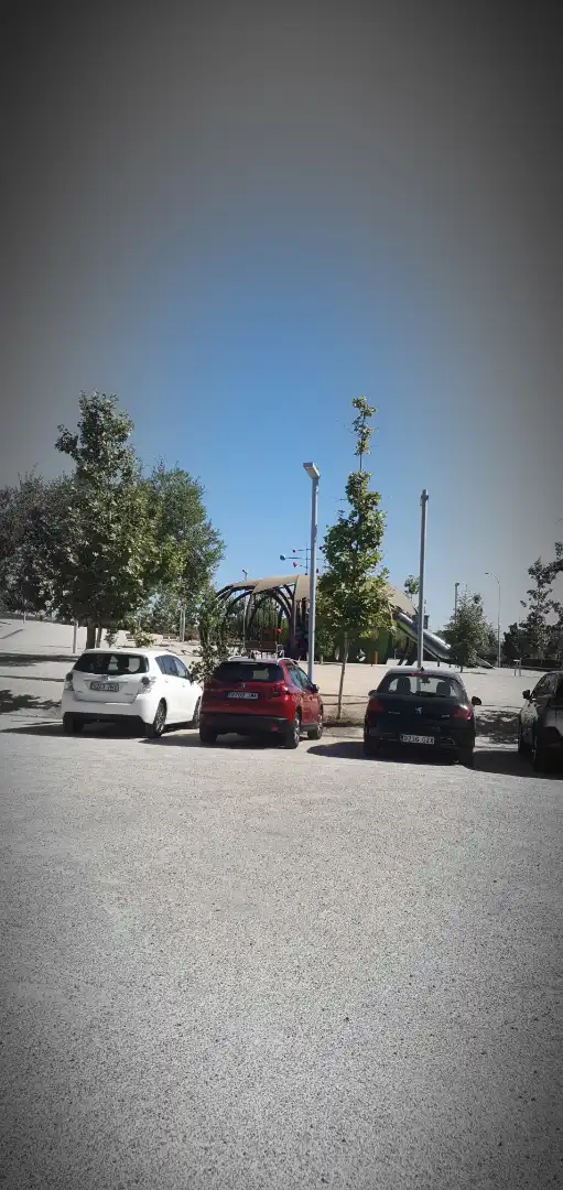 Parkplatz von Geschaftsraum zur Miete in Madrid mit Klimaanlage, Heizung und Parkett