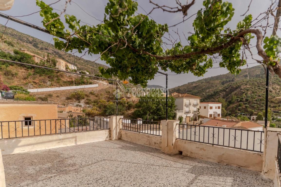 Terrassa de Casa adosada en venda en Torvizcón