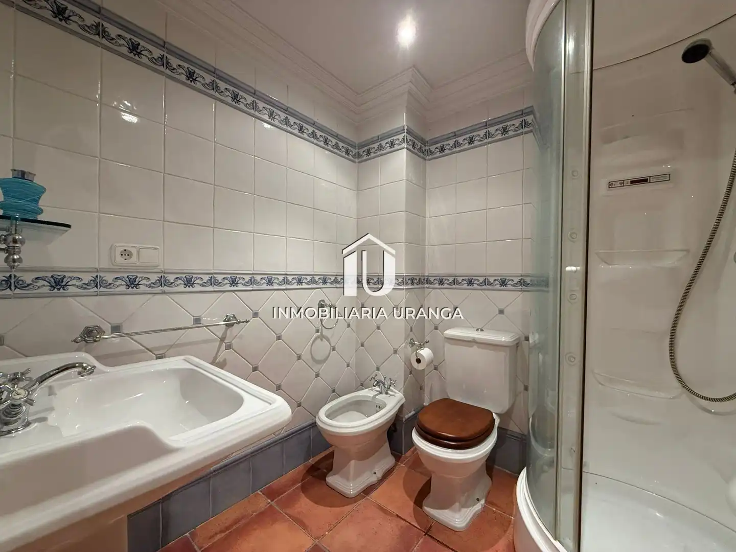 Baño de Casa o chalet en venta en Laredo con Calefacción, Jardín privado y Terraza