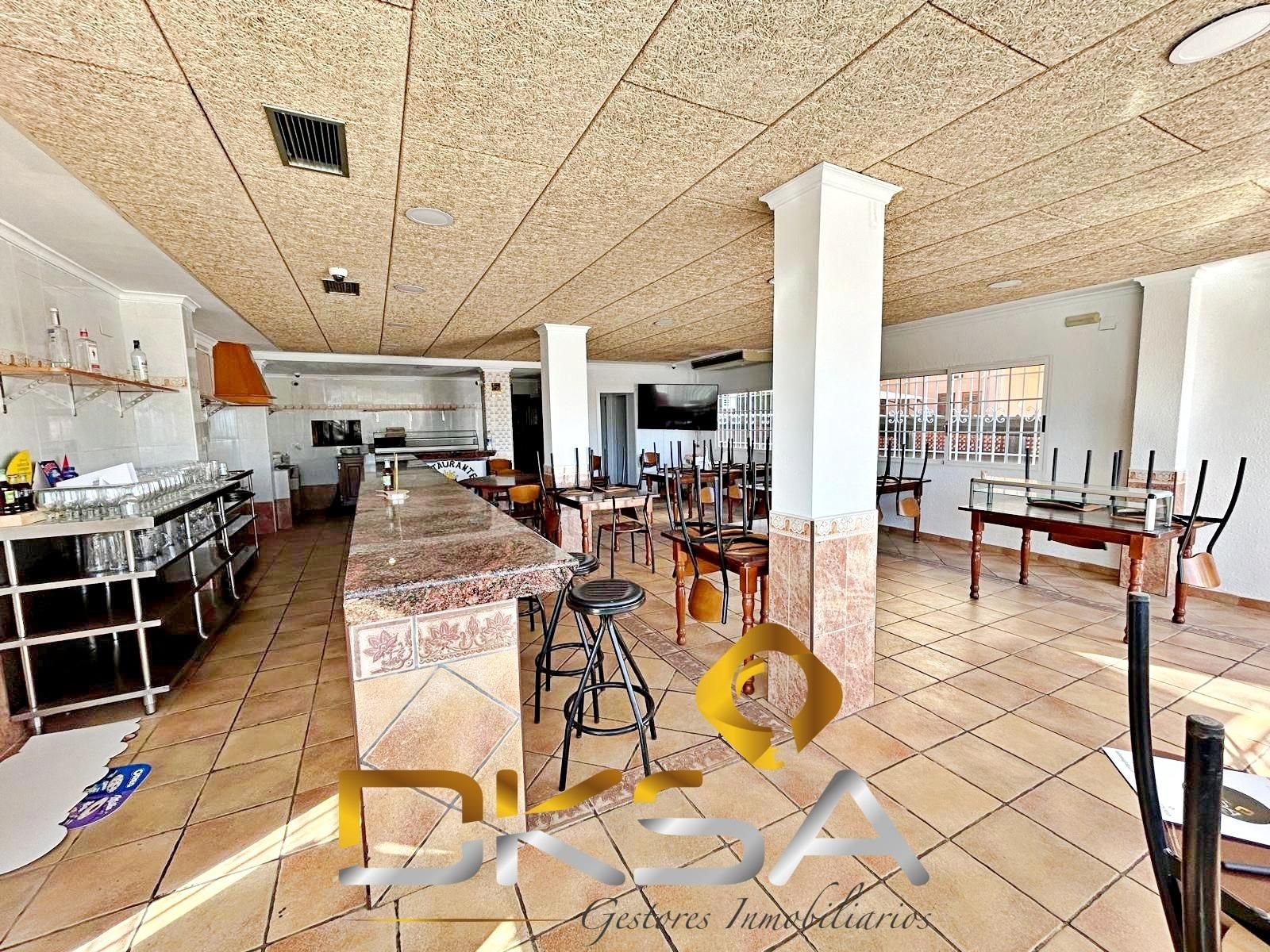 Local de alquiler en Benicasim / Benicàssim con Aire acondicionado y Amueblado