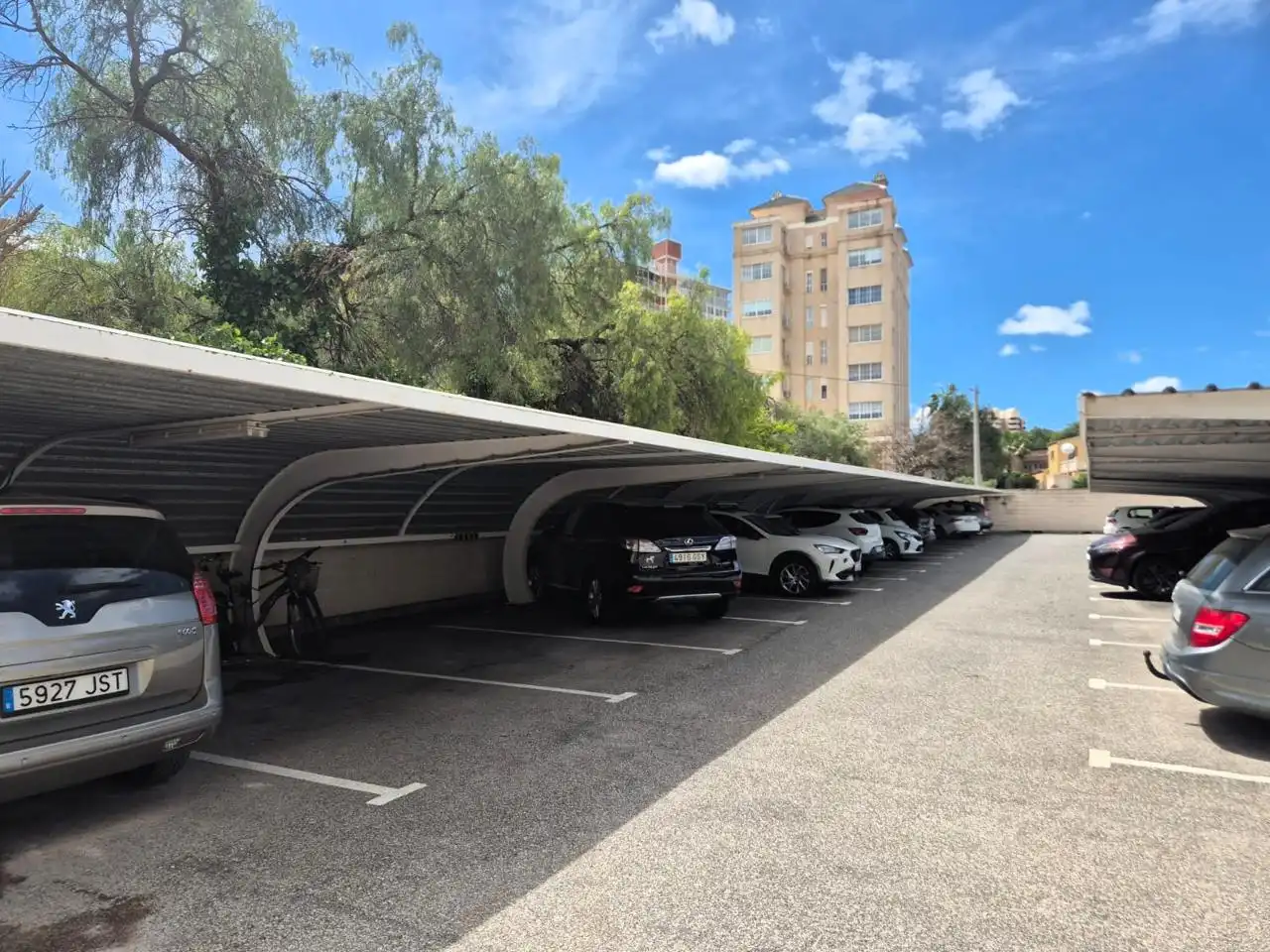 Aparcament de Pis en venda en Alicante / Alacant