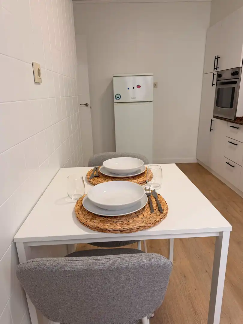 Küche von Wohnung zur Miete in A Coruña Capital  mit Möbliert