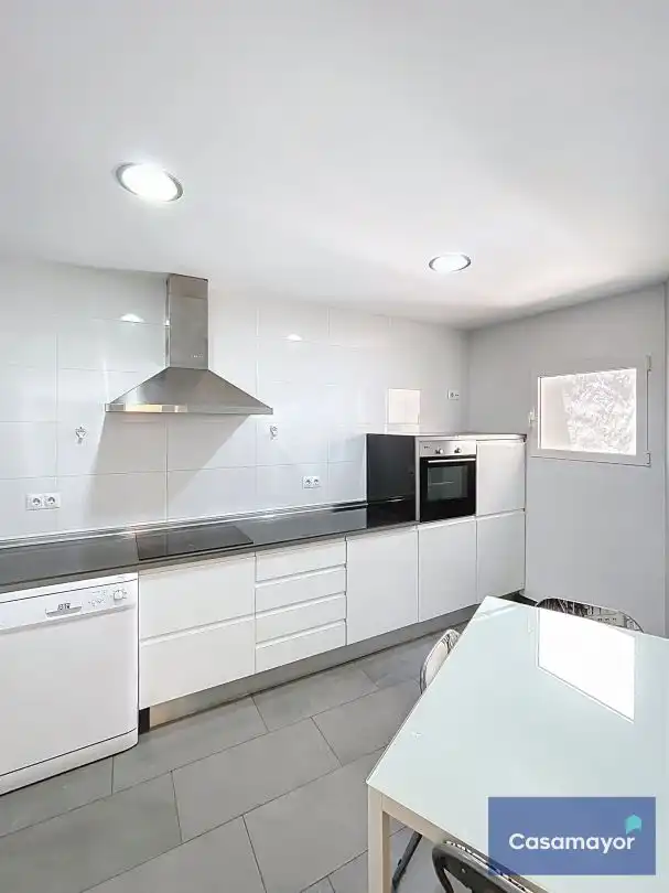 Kitchen of Flat for rent in Alicante / Alacant  with Air Conditioner