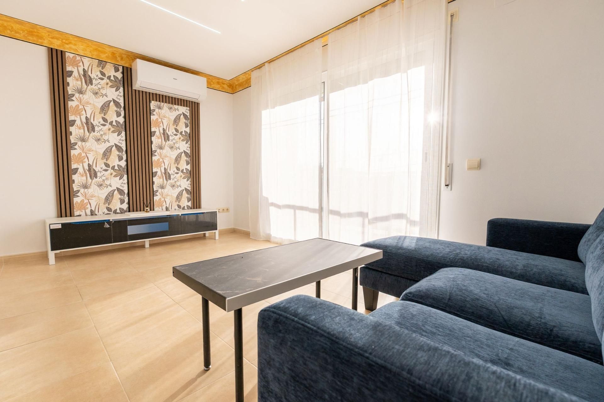 Living room of Flat for sale in Deltebre  with Air Conditioner and Terrace