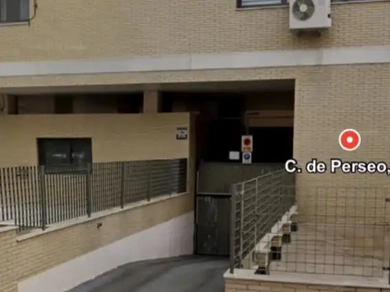 Außenansicht von Garage zur Miete in Móstoles