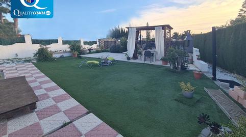 Foto 2 de Casa o chalet en venta en Busot, Alicante