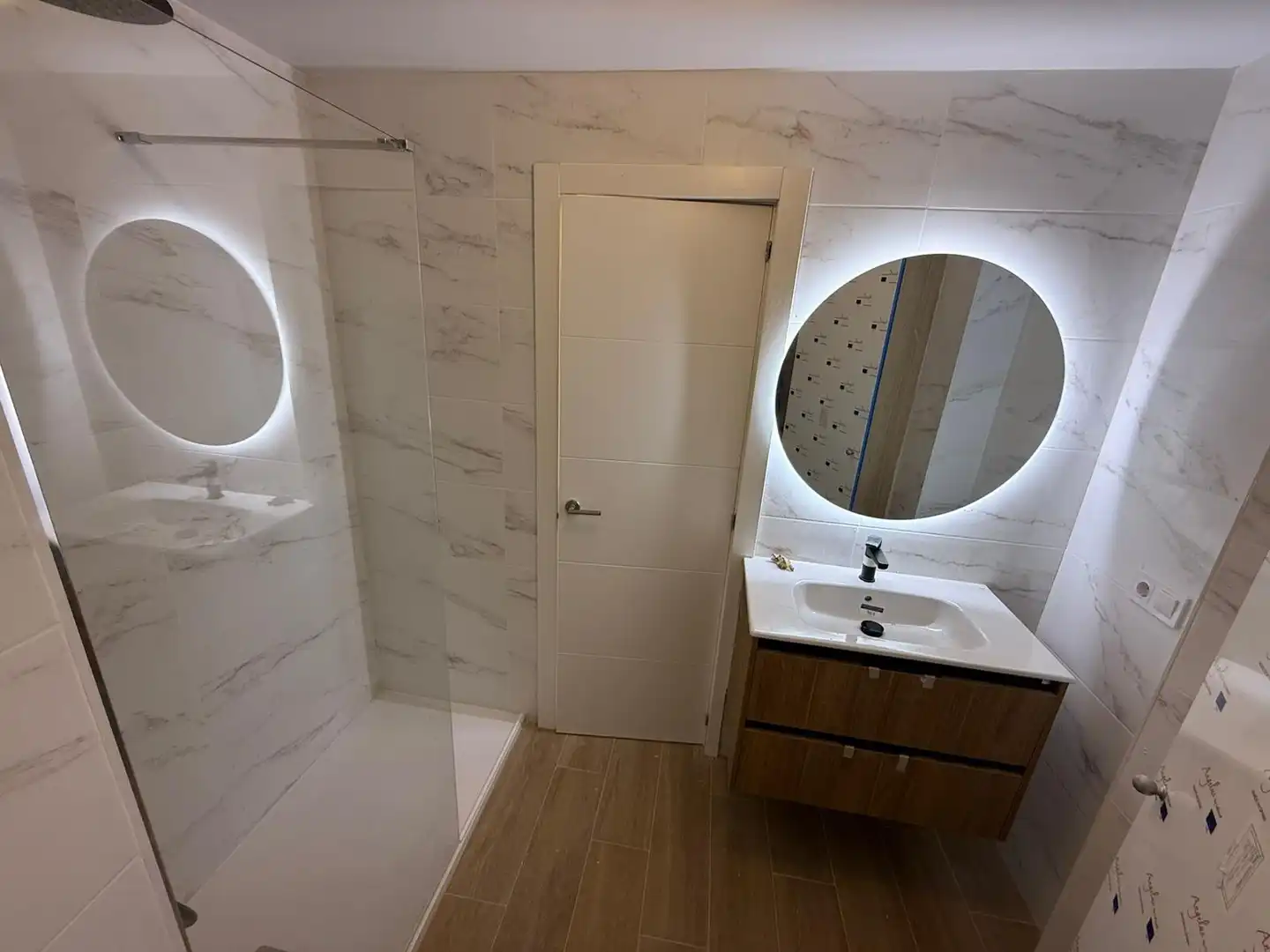 Baño de Piso en venta en  Sevilla Capital con Balcón