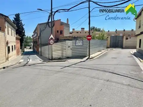 Wohnbaugrundstück zum Verkauf in Zuera, imagen 9