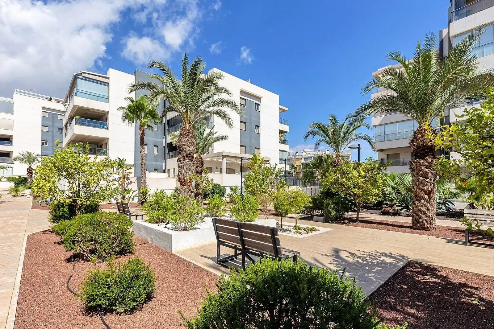 Apartamento con piscina en venta en Orihuela Costa, imagen 32