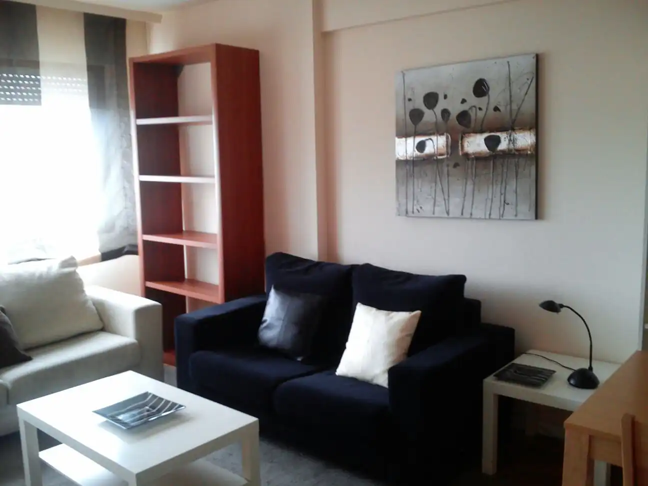 Living room of Flat for rent in Zaragoza  with Heating, Parquet flooring and Furnished