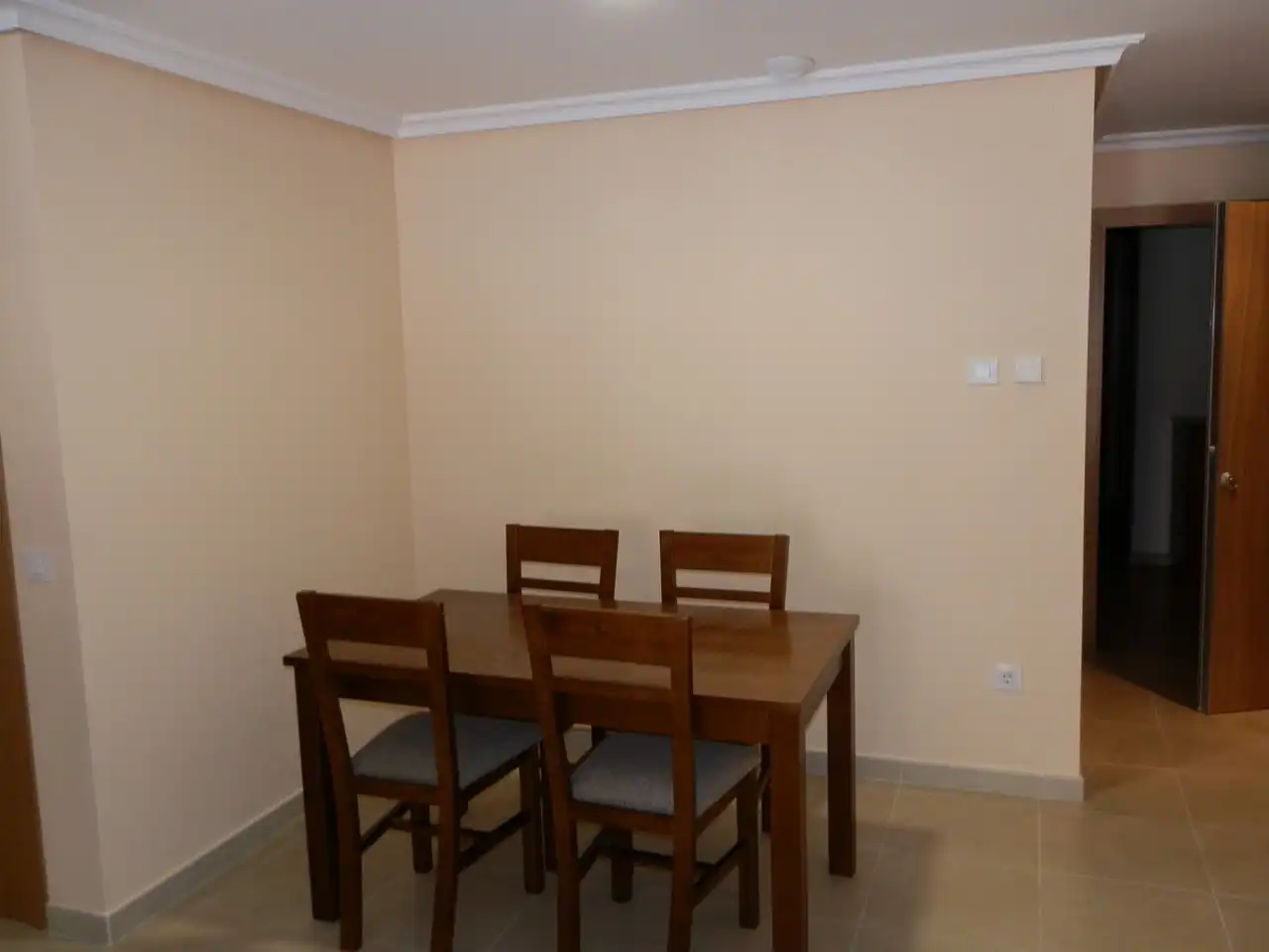 Flat for rent in Avenida de Antonio Fernández Orts, 5, Gavilanes