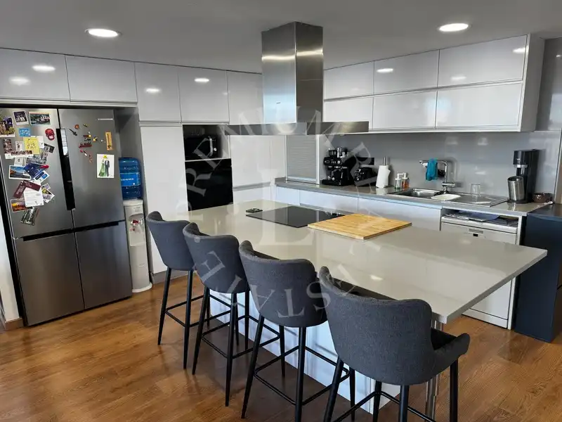 Kitchen of Attic for rent in Barcelona  with Air Conditioner, Heating and Parquet flooring
