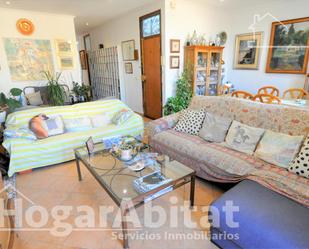 Living room of Flat for sale in  Valencia Capital  with Air Conditioner and Balcony