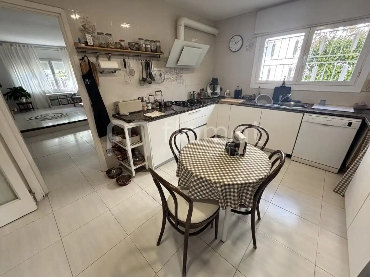 Cocina de Casa o chalet en venta en El Masnou con Aire acondicionado, Calefacción y Jardín privado