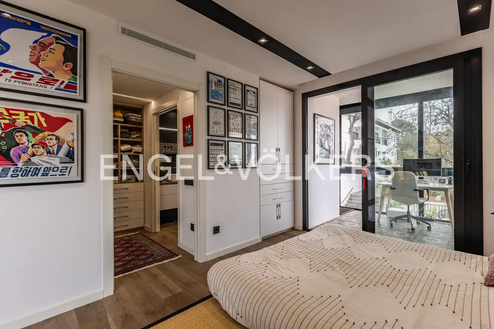 Bedroom of Houses for sale in Sant Cugat del Vallès  with Air Conditioner, Heating and Private garden
