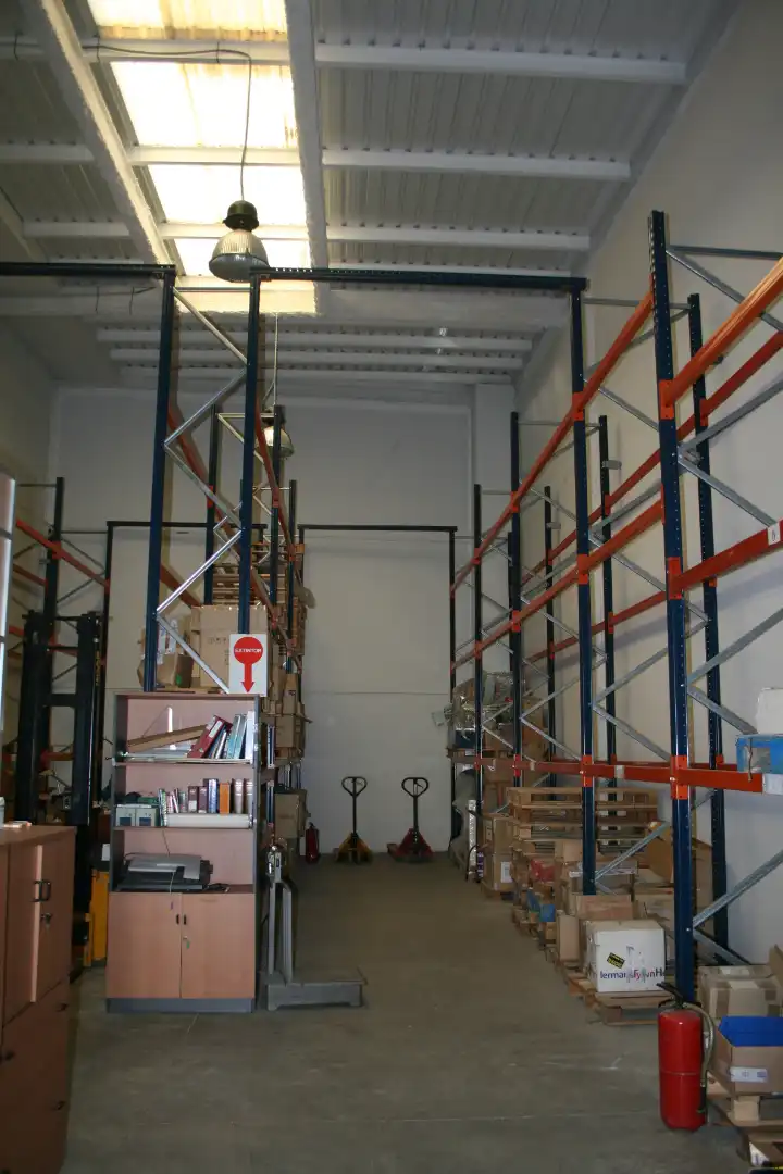 Industrial buildings for sale in Madrid  with Alarm
