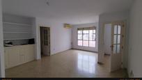 Living room of Flat for sale in  Sevilla Capital  with Air Conditioner and Balcony