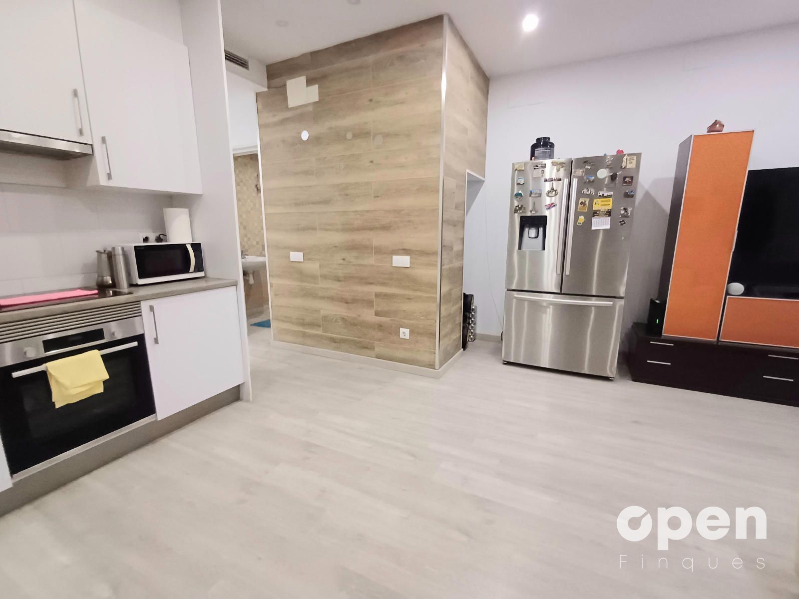 Kitchen of Flat for sale in Sabadell  with Air Conditioner, Heating and Terrace