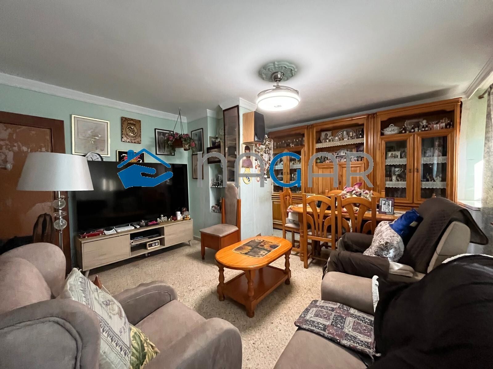 Living room of Flat for sale in La Línea de la Concepción  with Storage room and Furnished