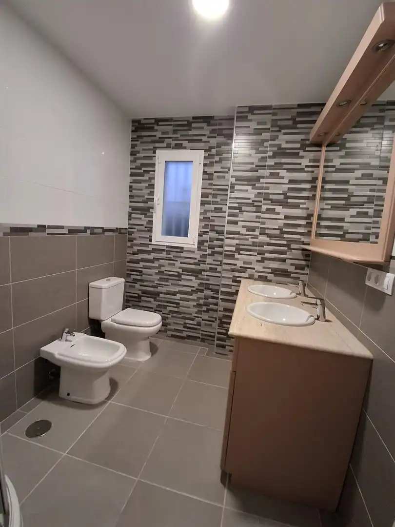 Bathroom of Flat for rent in La Huerta  