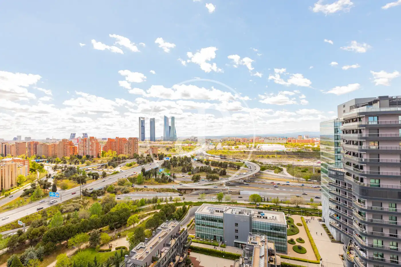 Exterior view of Flat for sale in Madrid  with Air Conditioner, Heating and Private garden