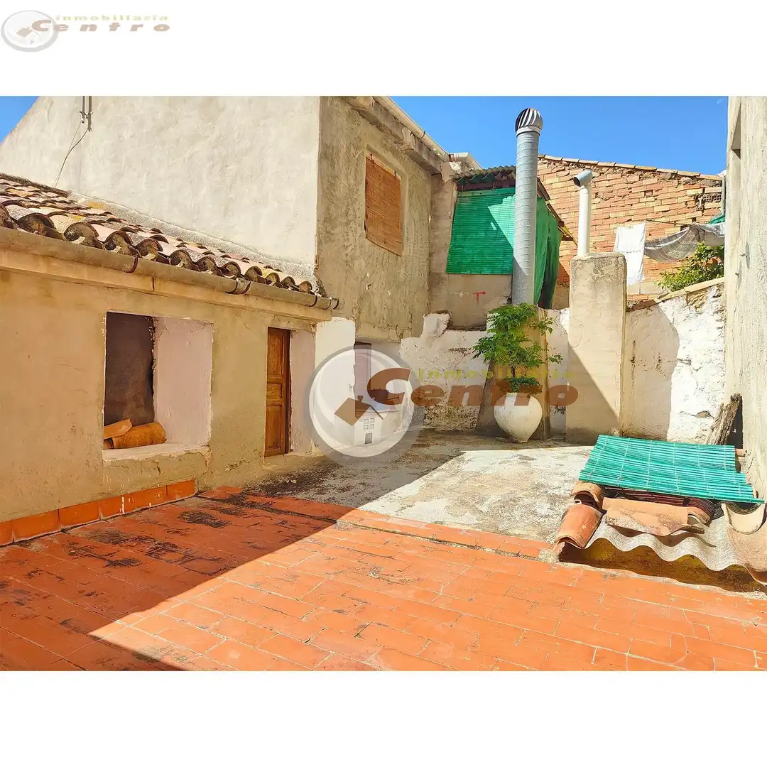 Vista exterior de Casa o chalet en venta en Liétor con Aire acondicionado, Terraza y Trastero