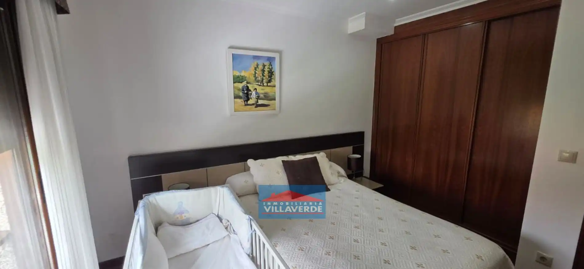 Habitación de Casa adosada en venta en Cangas  con Calefacción, Terraza y Trastero