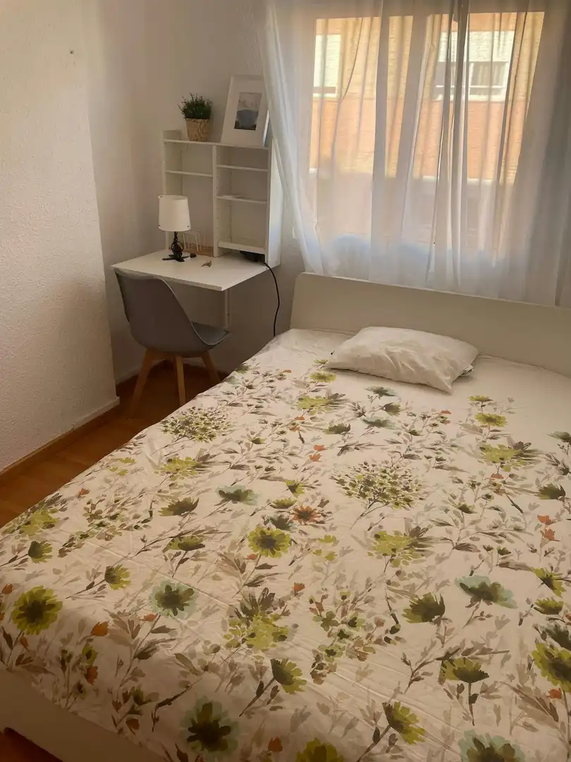 Habitación de Piso para compartir en Valencia con Aire acondicionado, Calefacción y Lavadora