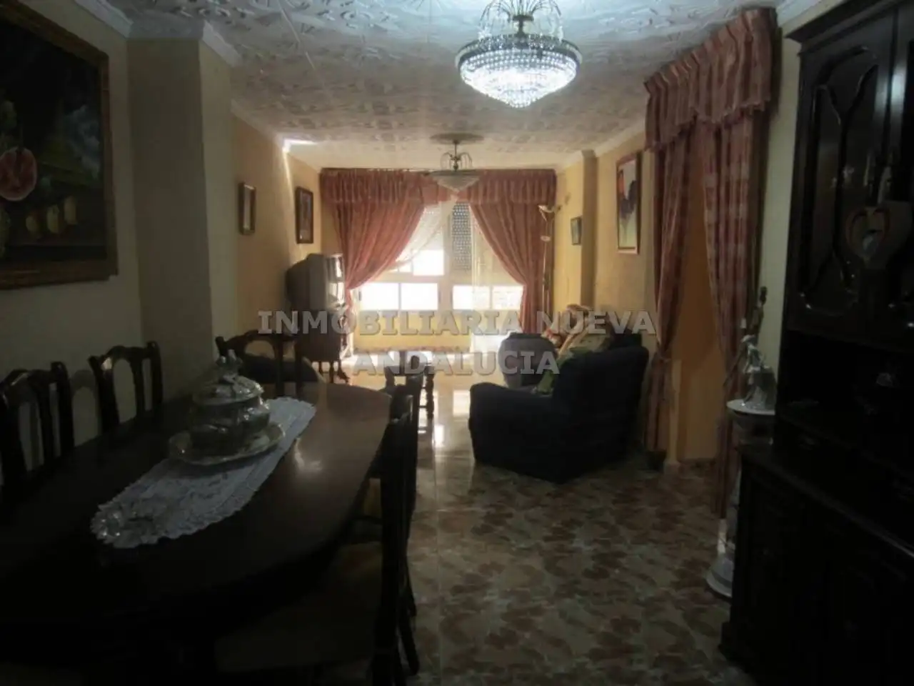 Habitación de Piso de alquiler en Almería con Terraza y Amueblado