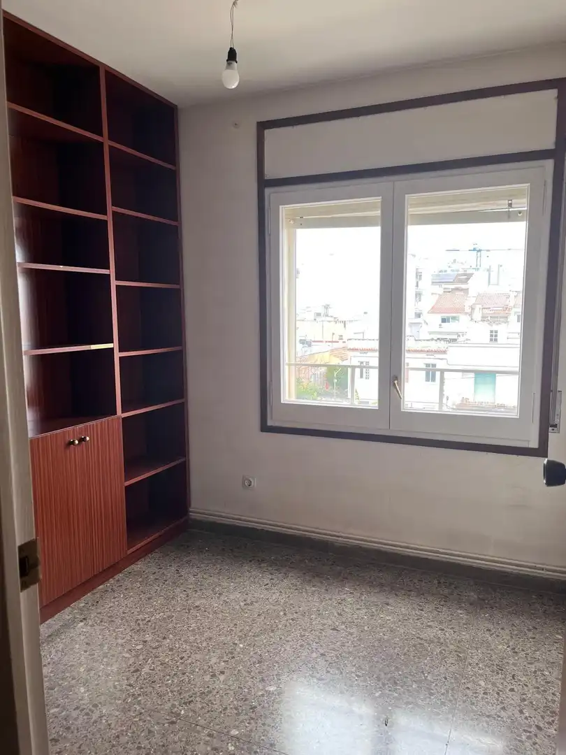 Dormitori de Pis en venda en Vilanova i la Geltrú amb Calefacció