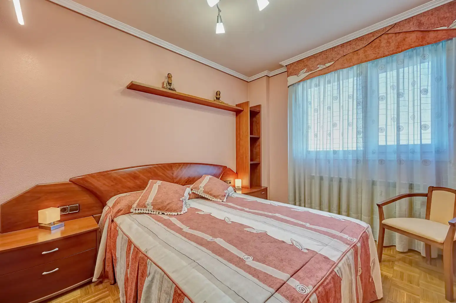 Habitación de Piso en venta en Ansoáin / Antsoain con Calefacción, Parquet y Trastero