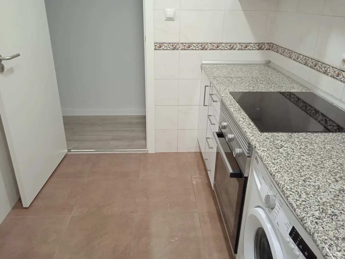 Küche von Wohnung zur Miete in Madrid mit Klimaanlage, Heizung und Parkett