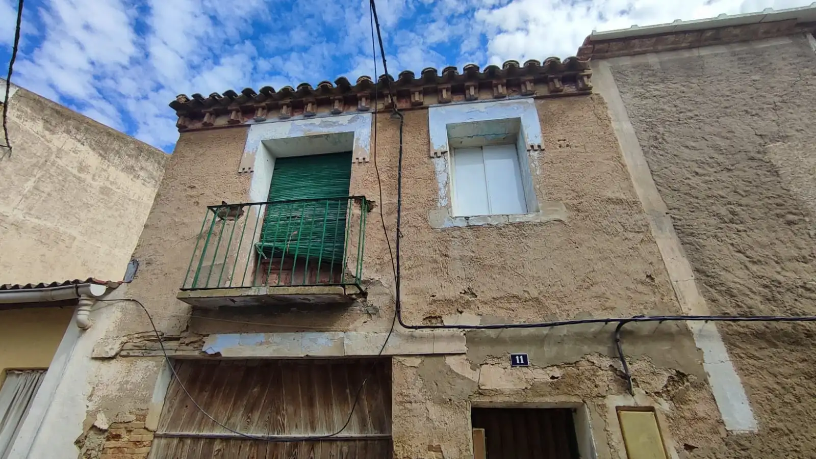 Außenansicht von Einfamilien-Reihenhaus zum Verkauf in Pradilla de Ebro