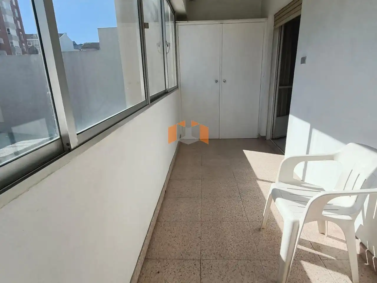 Terrassa de Pis en venda en Vigo  amb Calefacció, Parquet i Terrassa