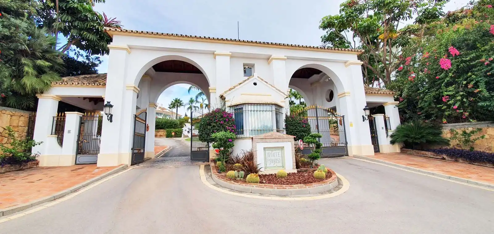 Wohnungen zum Verkauf in Marbella mit Klimaanlage, Terrasse und Abstellraum
