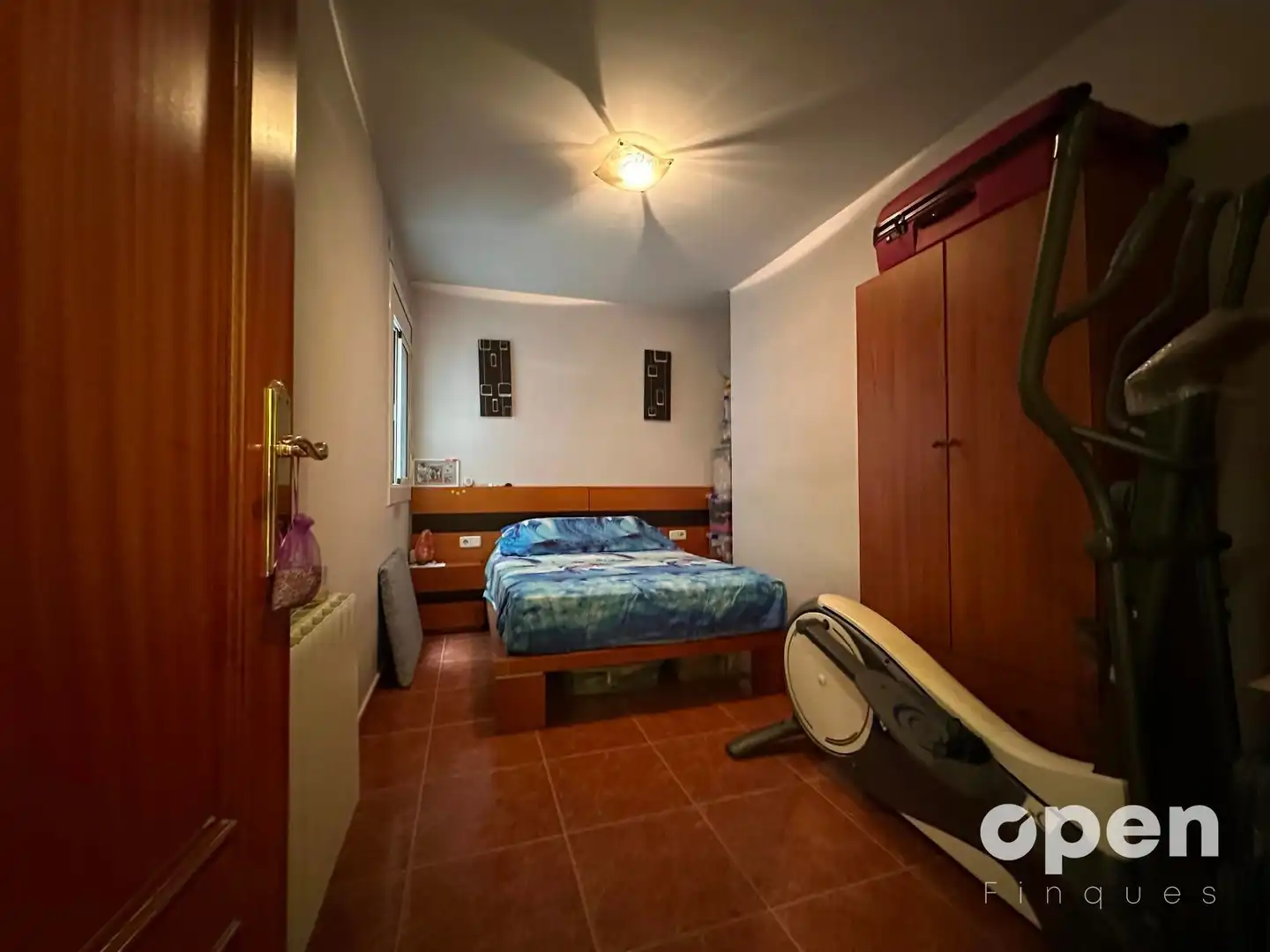Dormitori de Pis en venda en Terrassa amb Calefacció