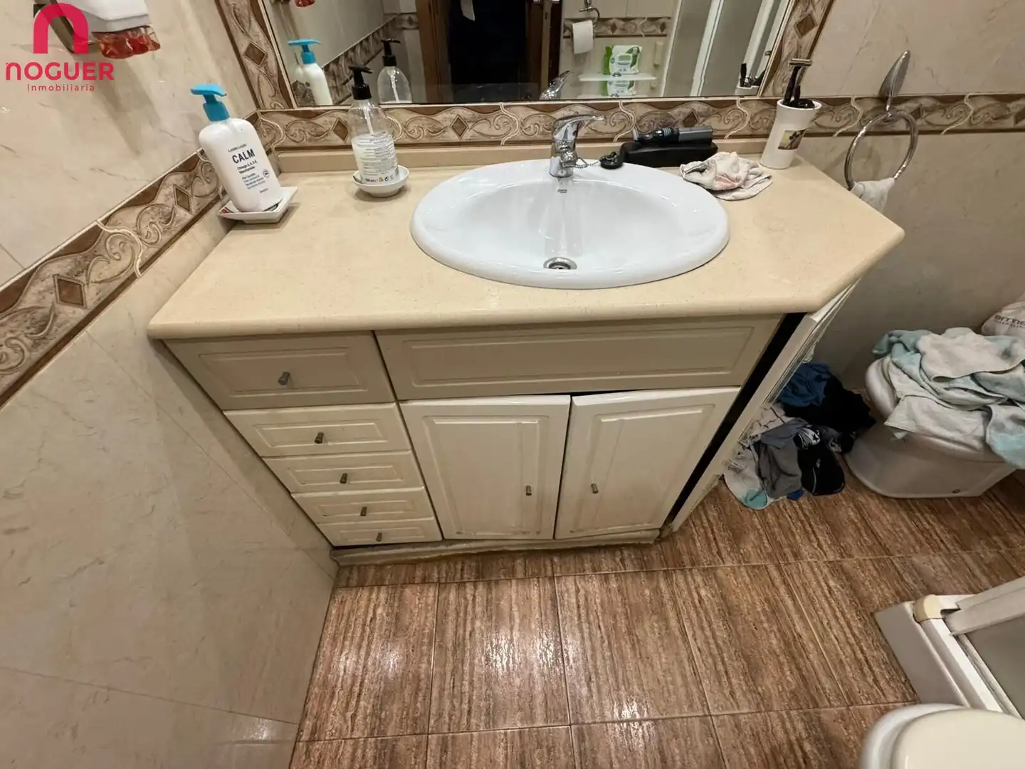 Bany de Casa o xalet en venda en Córdoba amb Terrassa i Balcó