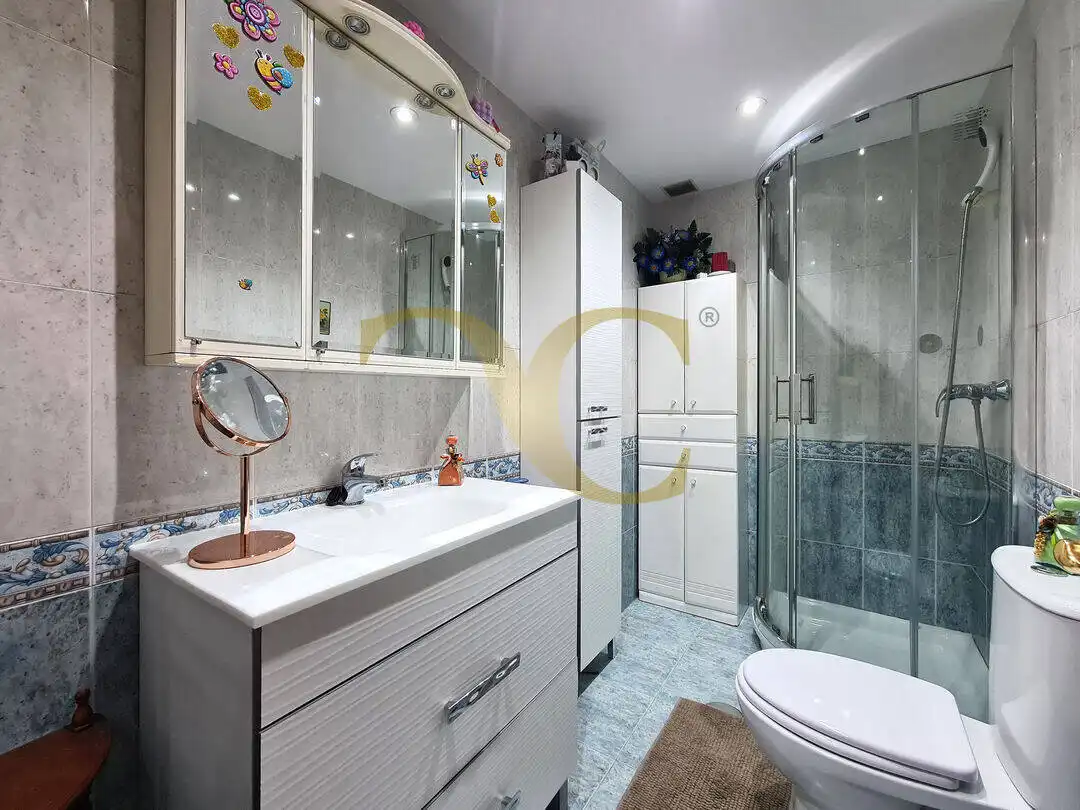 Bathroom of Flat for sale in Gijón   with Heating