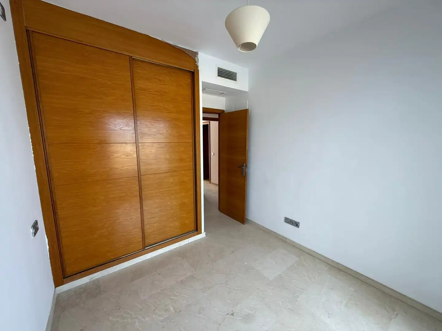 Ático en venta en Manilva con Calefacción, Terraza y Trastero